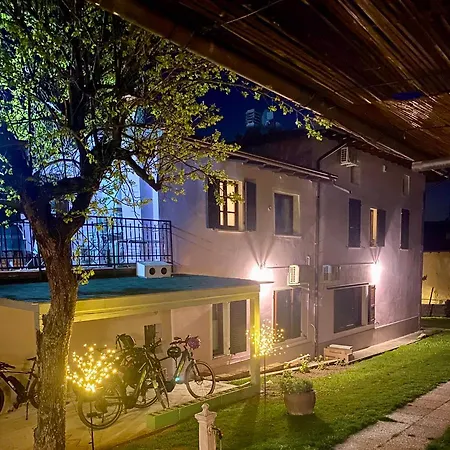 La Sul Garda Bed and Breakfast Puegnago