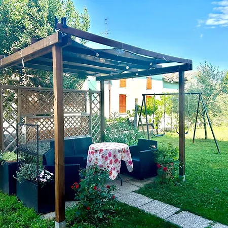 La Sul Garda Bed and Breakfast *